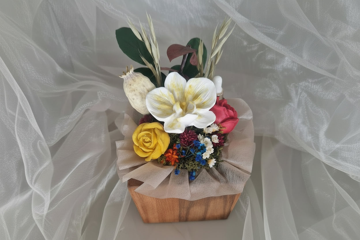 Holzkollektion_Mount_Rigi_2026_Orchidee_Weiss1