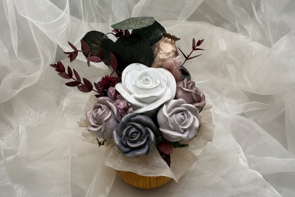 Holzkollektion_Kleine_Seele_2026_Rosa_Weiss1