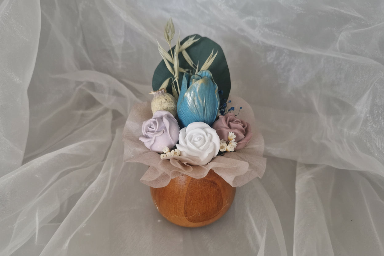 Holzkollektion_Kleine_Seele_2026_Tulpen_Blau3