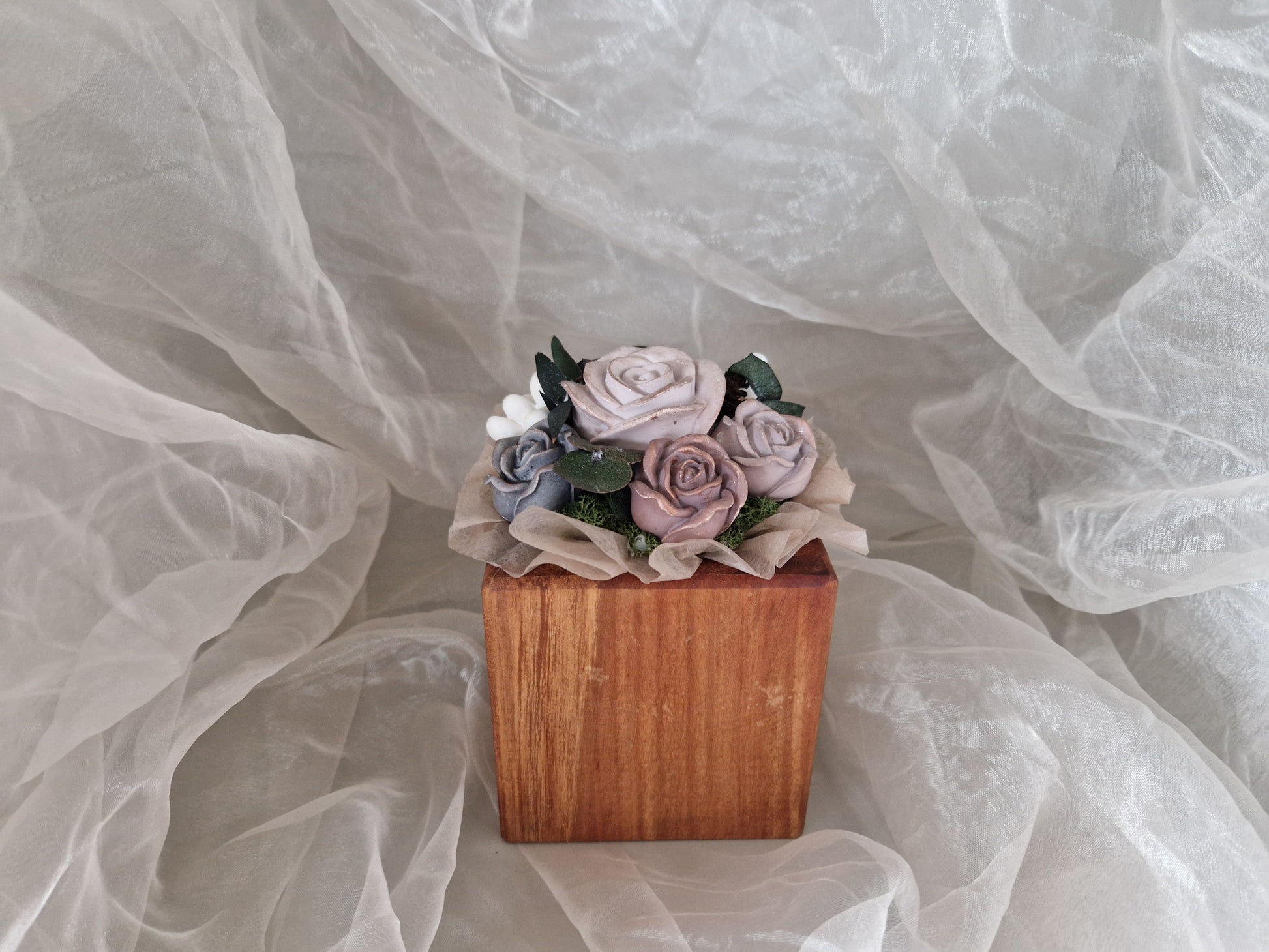 Holzkollektion_Mount_Pilatus_2026_Rosaoffen_Natal_HellBege2